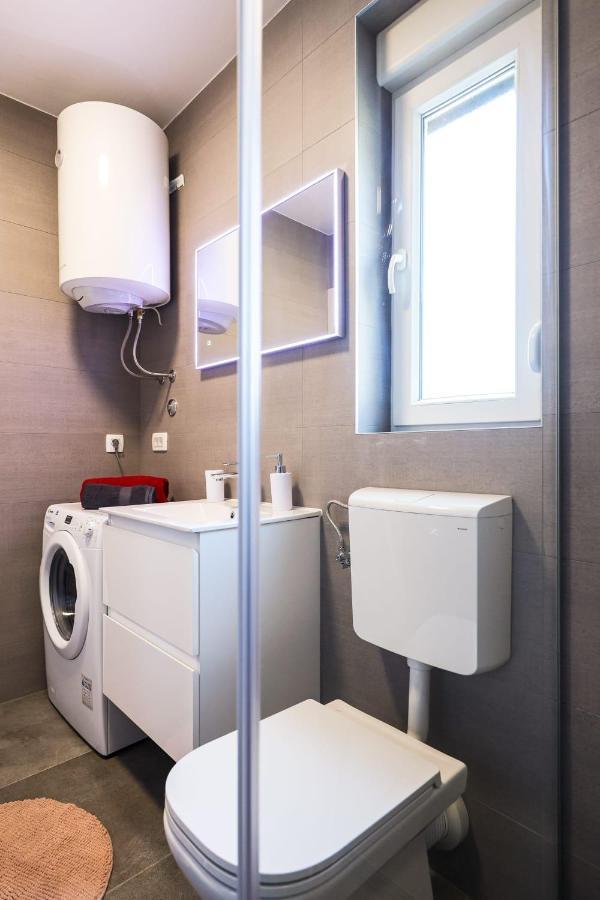 Ana Apartment Zadar Bagian luar foto